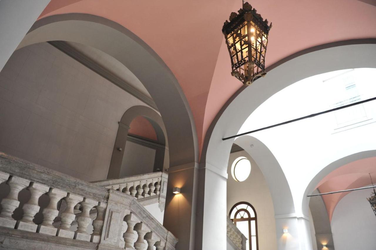 Gioeni Suites - Charming Loft Palermo Eksteriør bilde